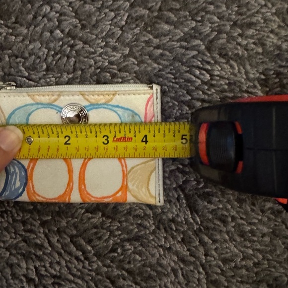 COACH Multicolor Signature Card Holder - Picture 4 of 7